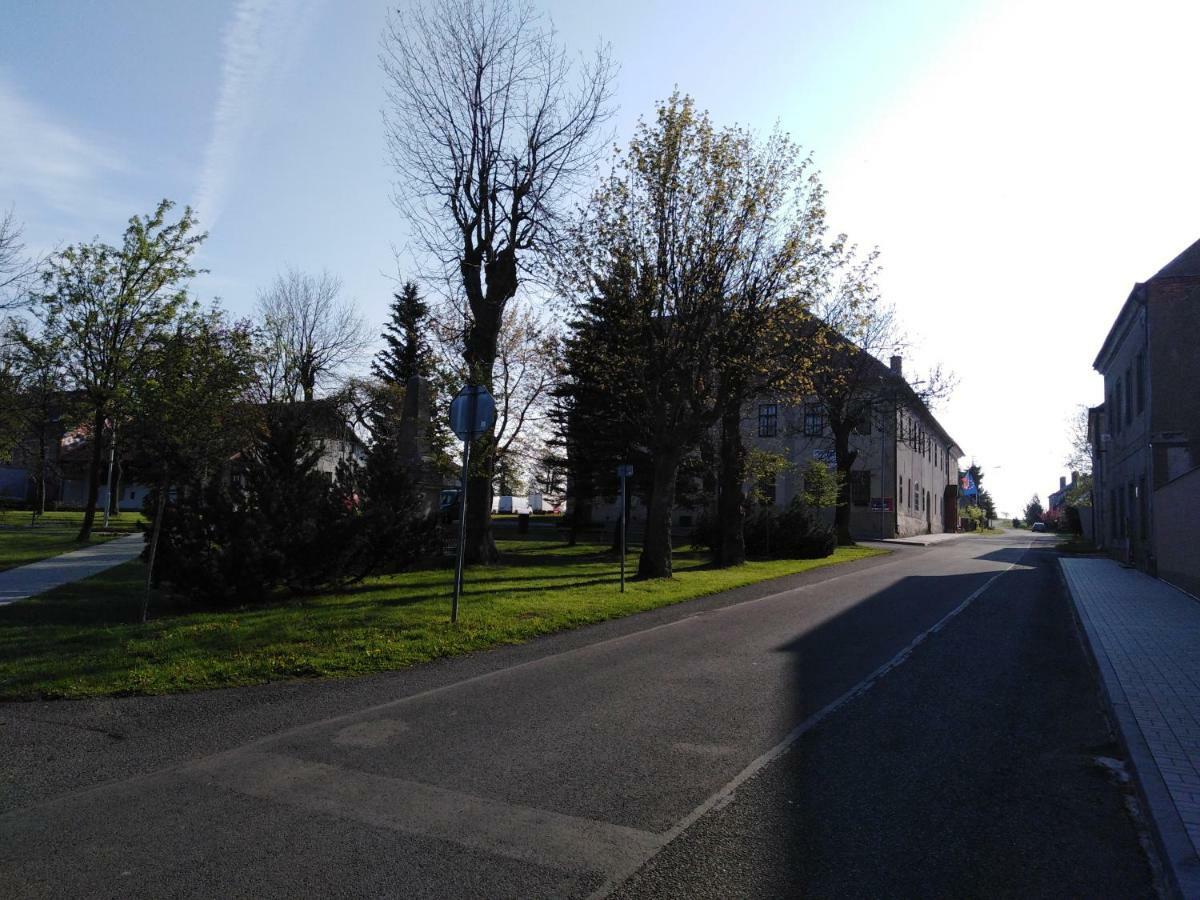 Penzion U Soudu Hora Svateho Sebestiana Zewnętrze zdjęcie